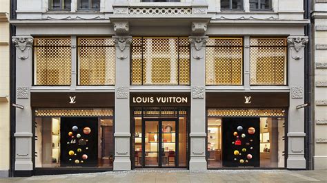 merk louis vuitton|Louis Vuitton stores.